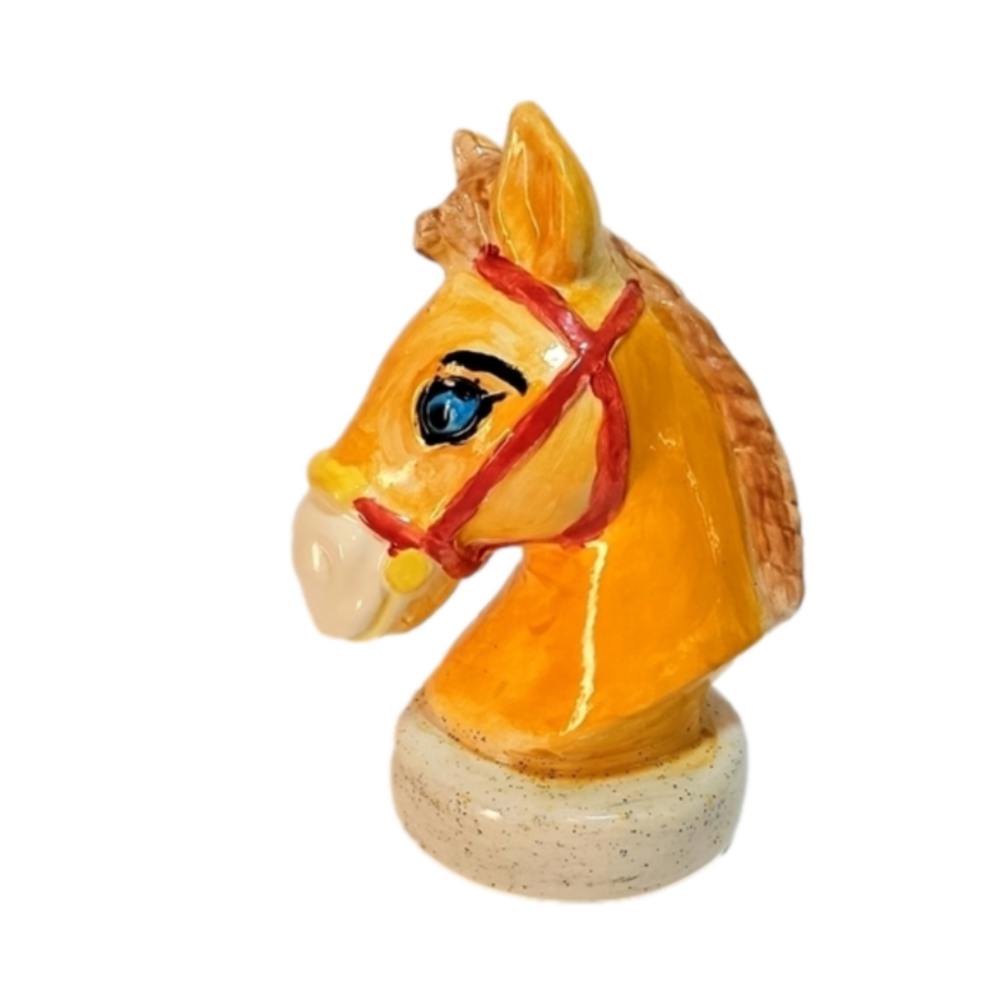 𝅺horse head bank, craft or ceramics piece
